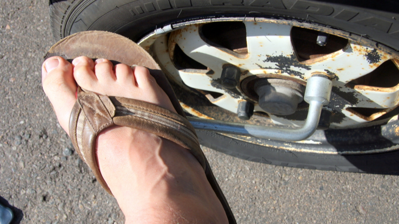 Illustration for article titled How To Properly Rotate Your Tires